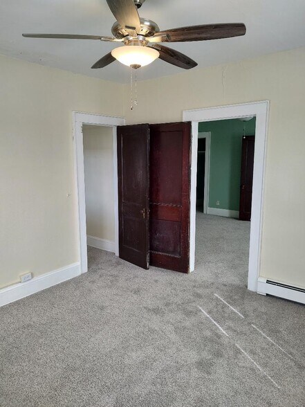 Building Photo - 634 Boulevard Ave