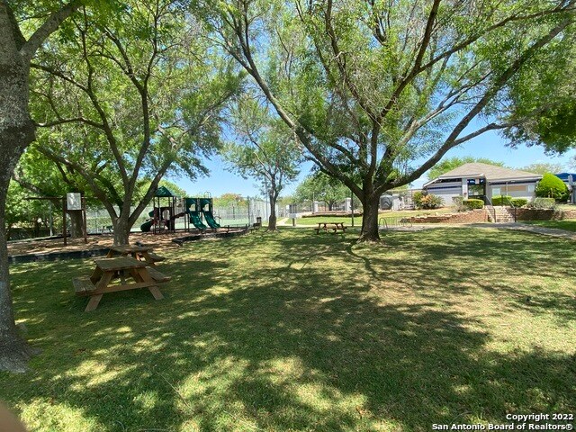 Building Photo - 12811 Hunting Bear