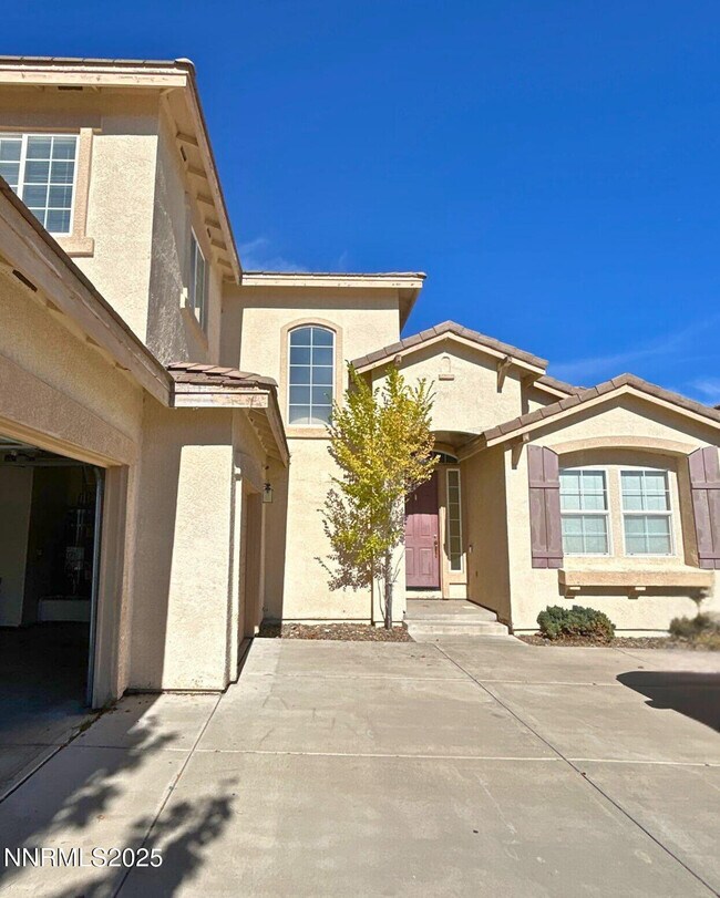 Primary Photo - 7121 Crest Hill Dr