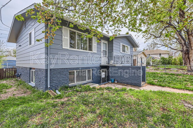 Building Photo - 4170 Chase St