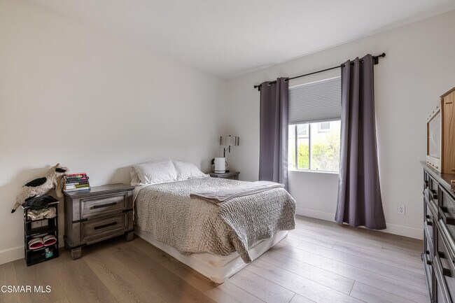 Building Photo - 5314 Via Dolores