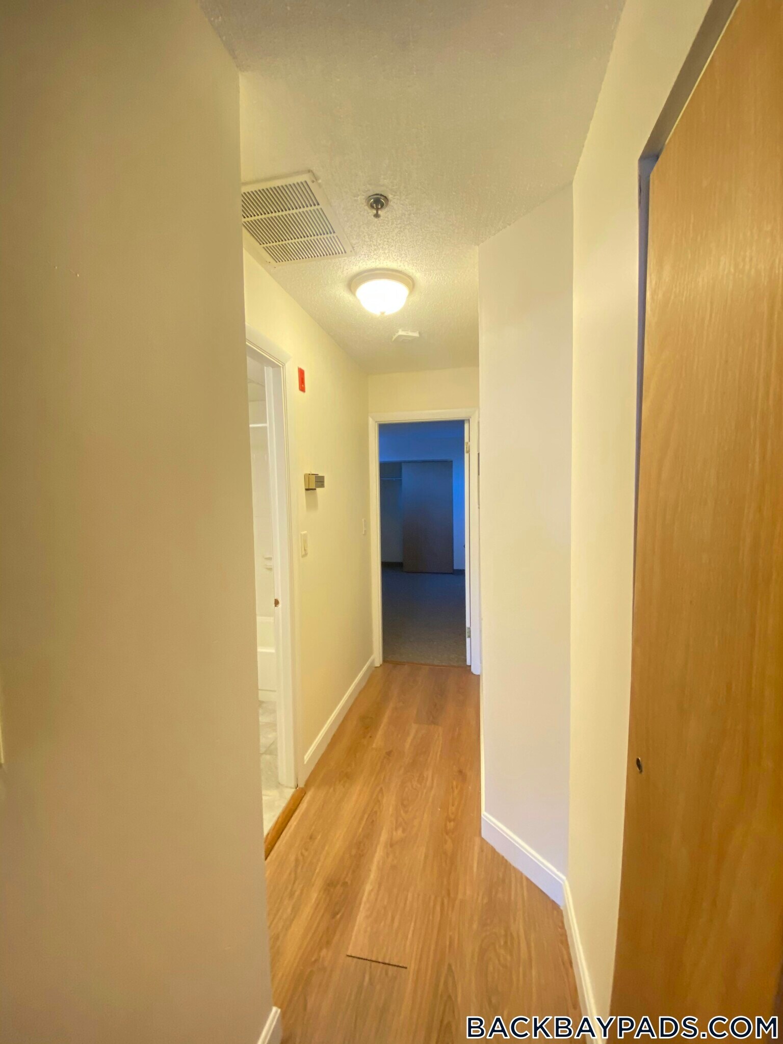 Building Photo - 1126 Boylston St