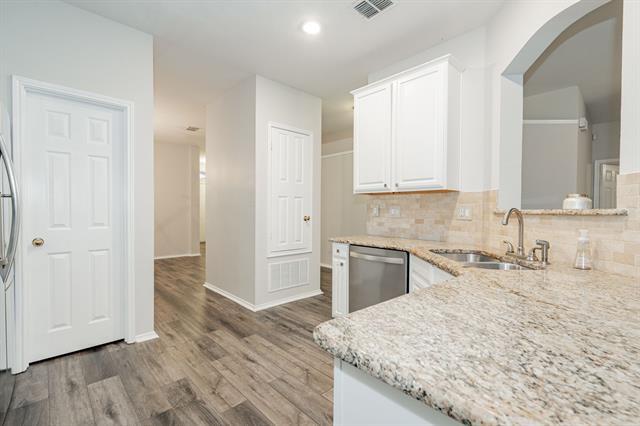 Building Photo - 10321 Augusta Ln