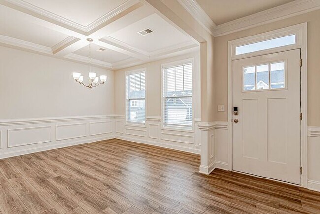 Building Photo - HUGE And BRAND New Home in Greer 29651!
