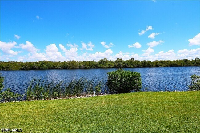 Building Photo - 1305 Mainsail Dr