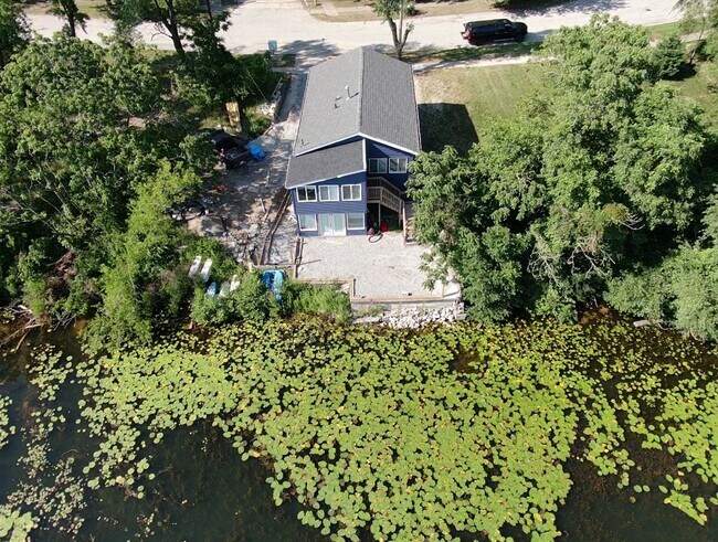 Building Photo - 5801 Juniper Ave