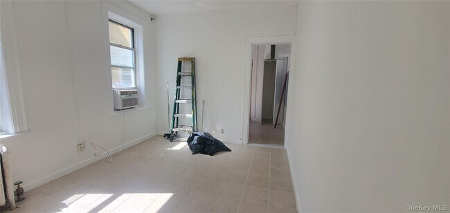 Building Photo - 32-55-55 Steinway St