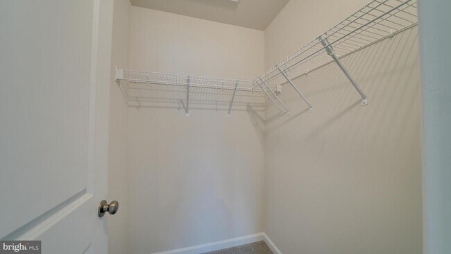 Building Photo - 298 Watercourse Dr