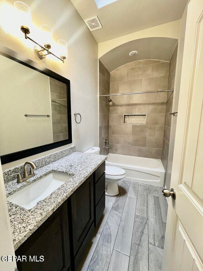 Building Photo - 11365 Hidalgo Dr