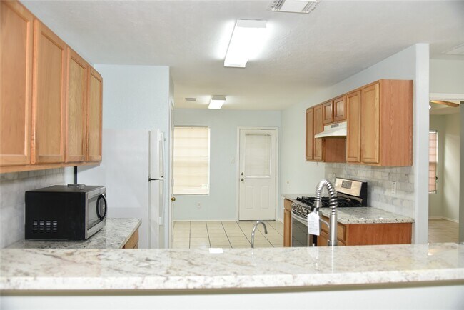 Building Photo - 10406 Sutter Glen Ln