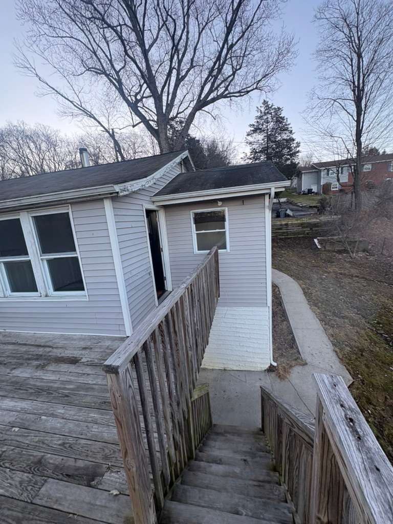 Building Photo - 4 Sunrise Trail