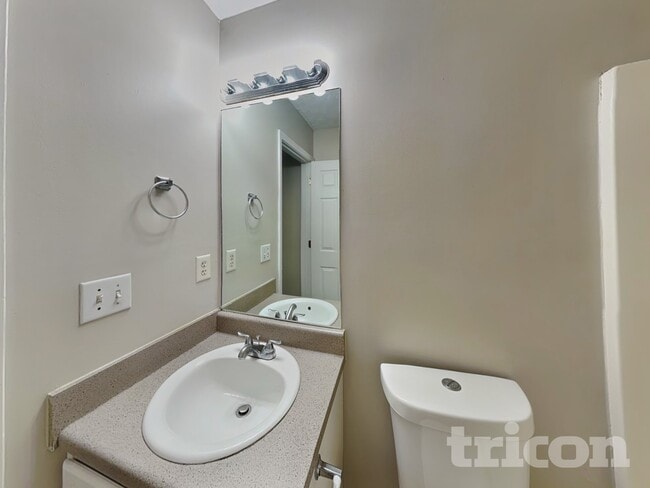 Building Photo - 79 Paradise Trail