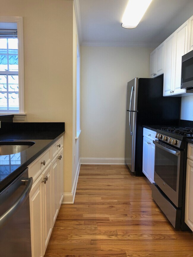 Building Photo - 50 Langdon St