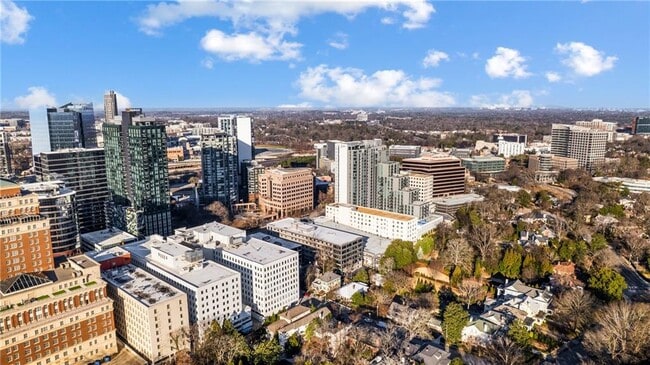 Building Photo - 71 17th St NE