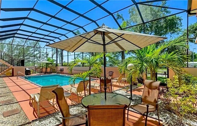 Primary Photo - 5255 Coronado Pkwy