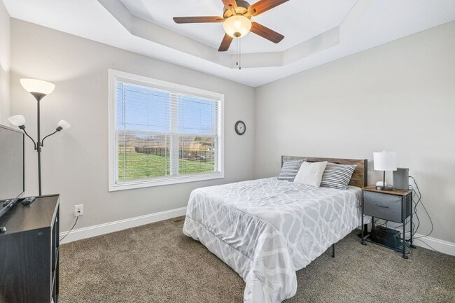 Building Photo - 8325 Turnbull Dr