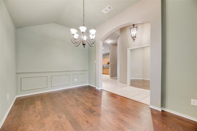 Building Photo - 6304 Fall River Dr