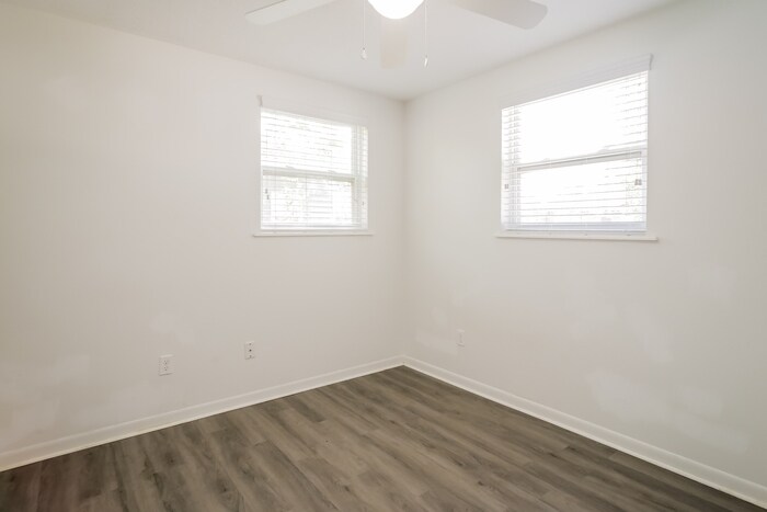 Building Photo - 174 Phoenetia Dr
