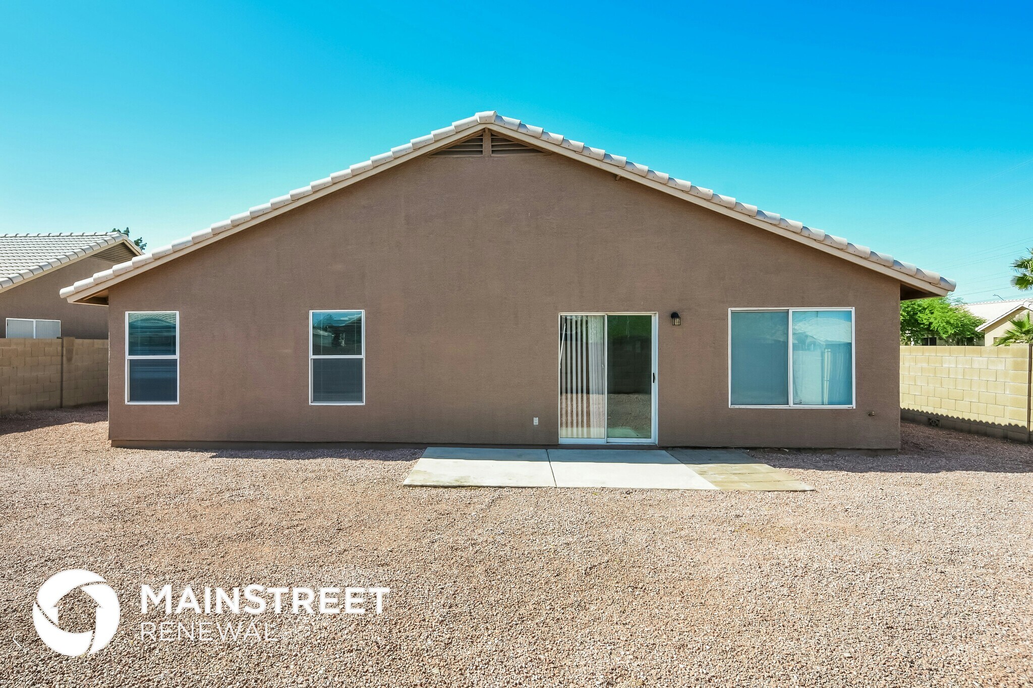 Building Photo - 3424 W Lone Cactus Dr