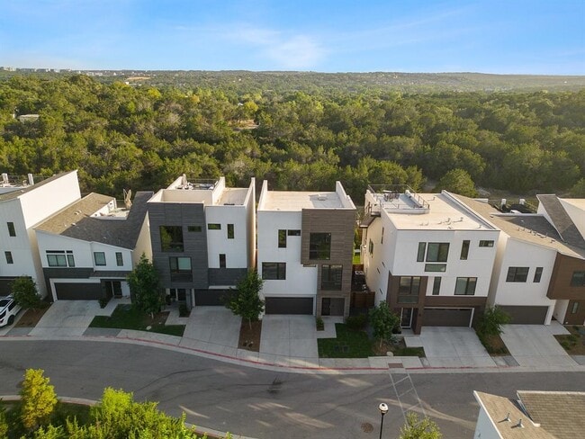 Building Photo - 7919 Yellow Thistle Trail