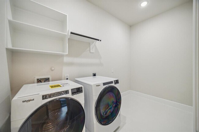 Building Photo - 13803 Dorado Pointe Dr