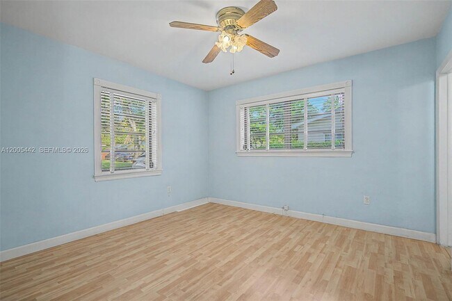 Building Photo - 8115 SW 63rd Pl