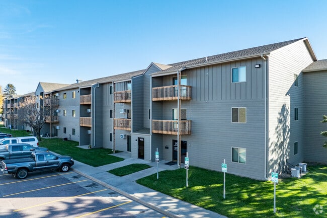 Building Photo - Chapelwood III Apartments