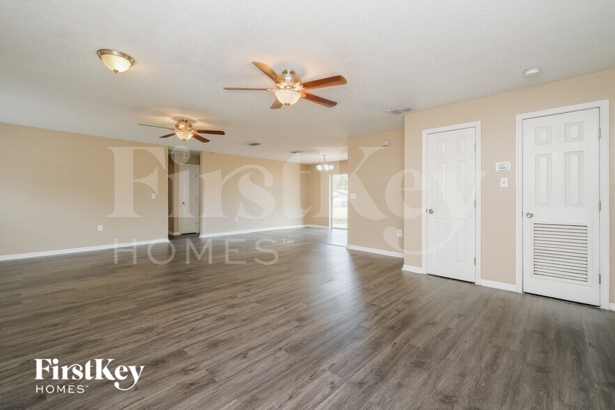 Building Photo - 4911 Rawls Rd