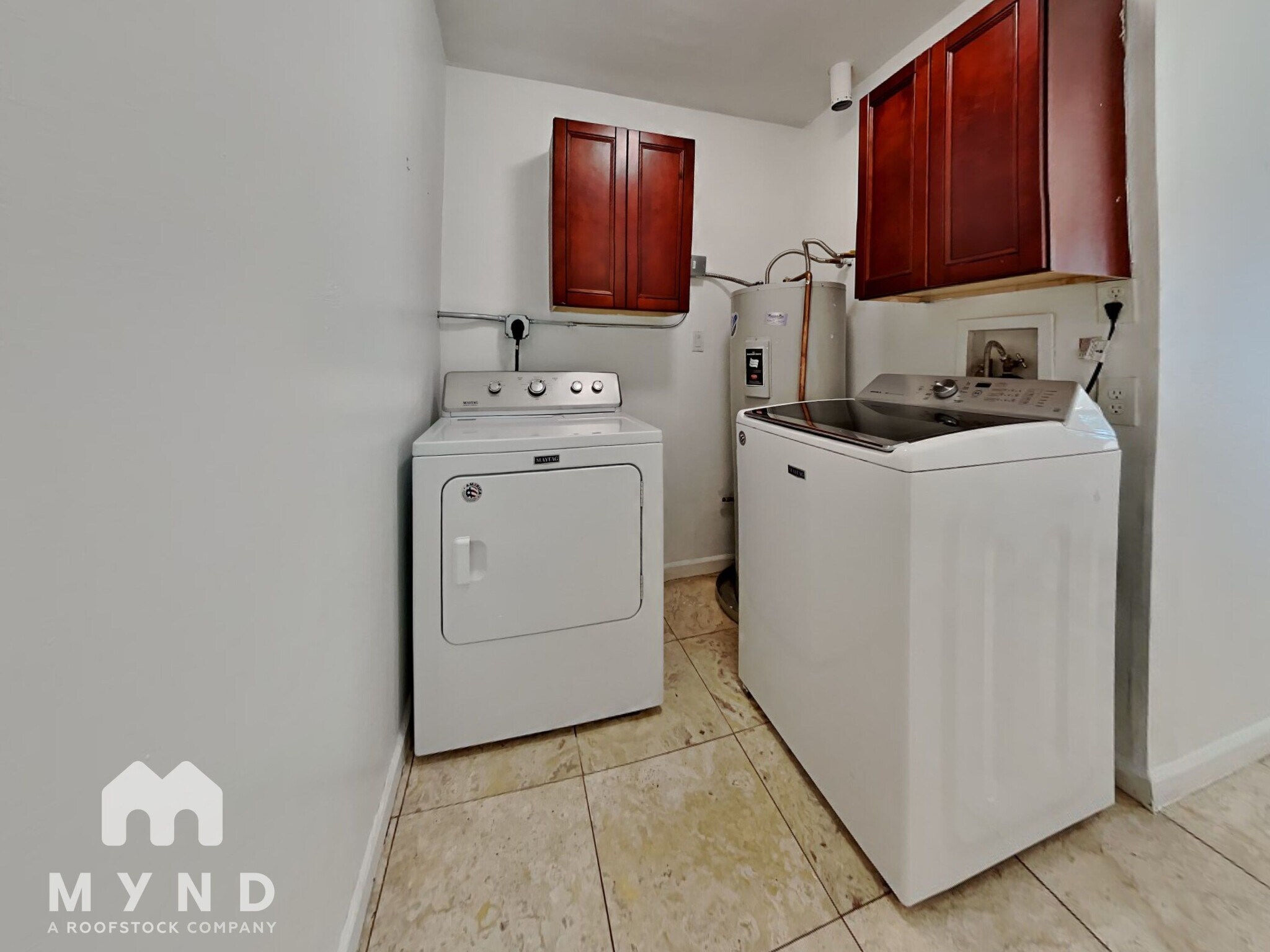 Building Photo - 6639 E Camino Santo