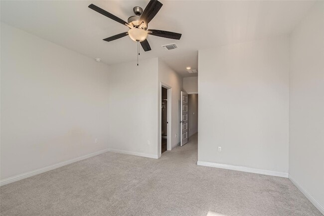 Building Photo - 7601 Frida Bend