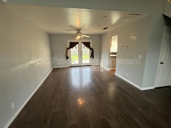 Building Photo - 3805 Rotterdam Ave