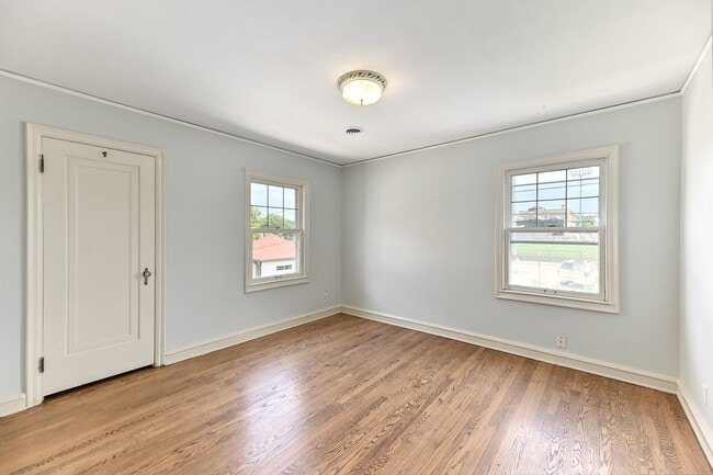 Building Photo - 3866 N Morris Blvd