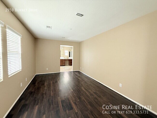 Building Photo - 2959 Burnet Dr