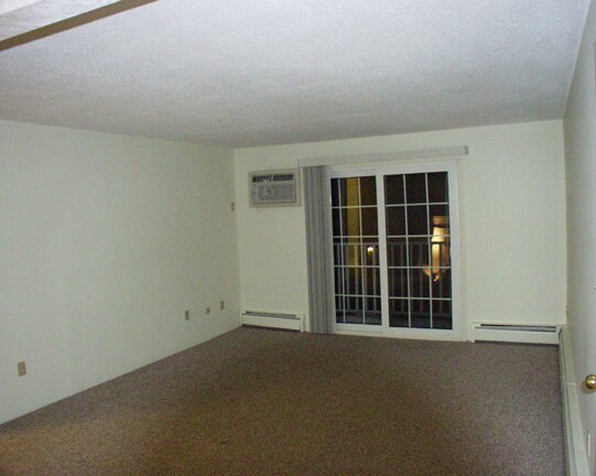 Building Photo - 86 Beacon St