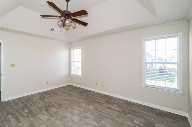Building Photo - 4704 Ashcroft Dr