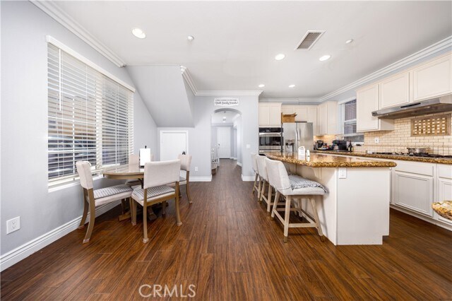 Building Photo - 5457 Martingale Way