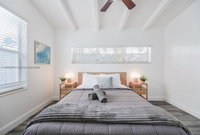 Building Photo - 2500 Cat Cay Ln