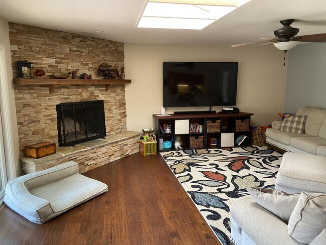 Building Photo - 13602 Fairgate Dr