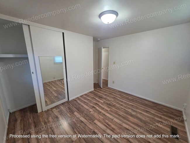 Building Photo - Newly updated 3 bedroom 1 bathroom house