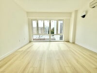 Building Photo - 227 Clarkson Ave