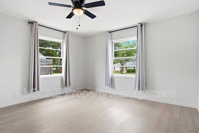 Building Photo - 209 Westfork Dr