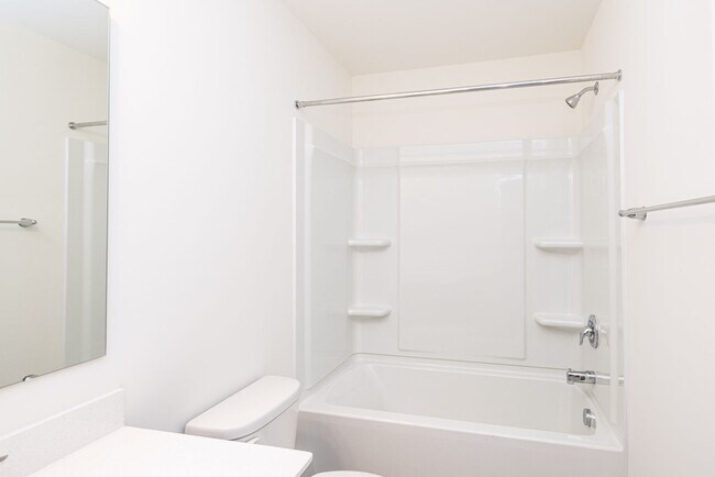 Building Photo - 436 Kinnerton Pl