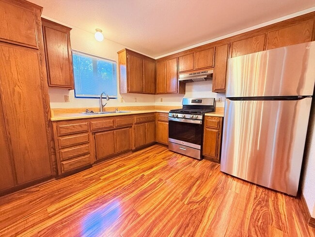 Building Photo - Great Single-Level Cayucos Apartment