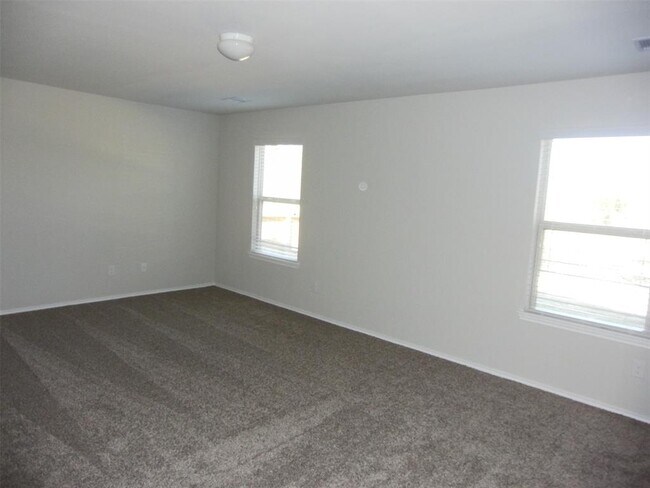 Building Photo - 5522 Mesquite Oaks Trail
