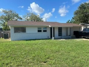Building Photo - 3022 Bimini Dr