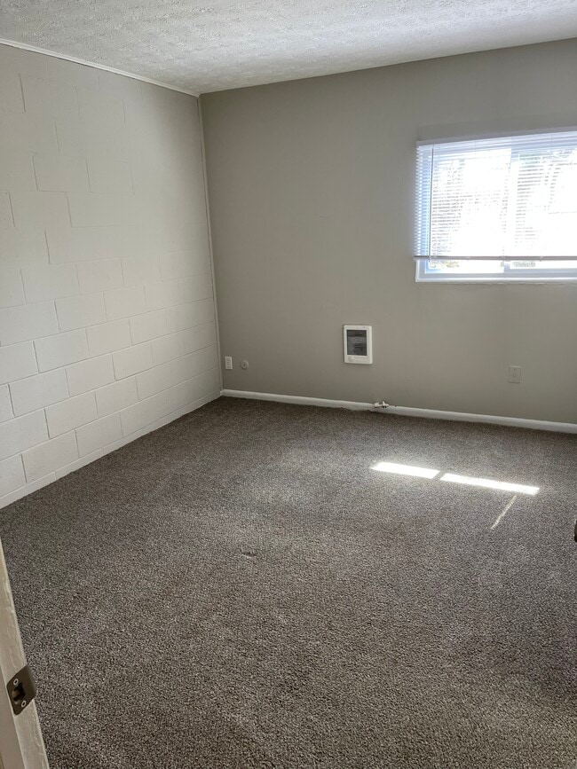 Building Photo - Apt. 346