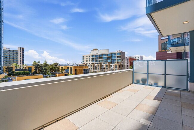 Building Photo - 1388 Kettner Blvd