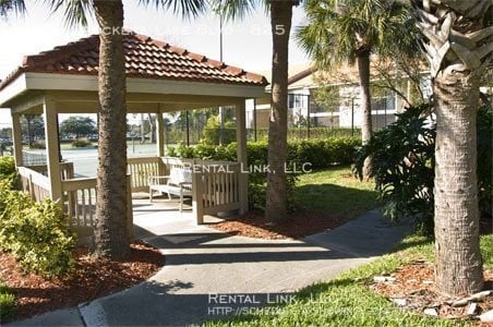 Building Photo - 4032 Crockers Lake Blvd