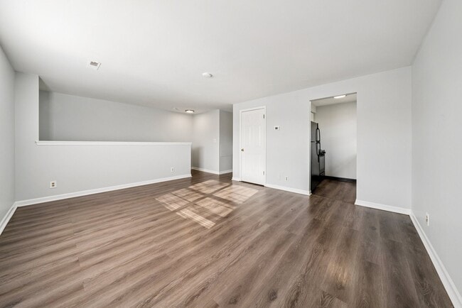 Floorplan - Manhattan Square