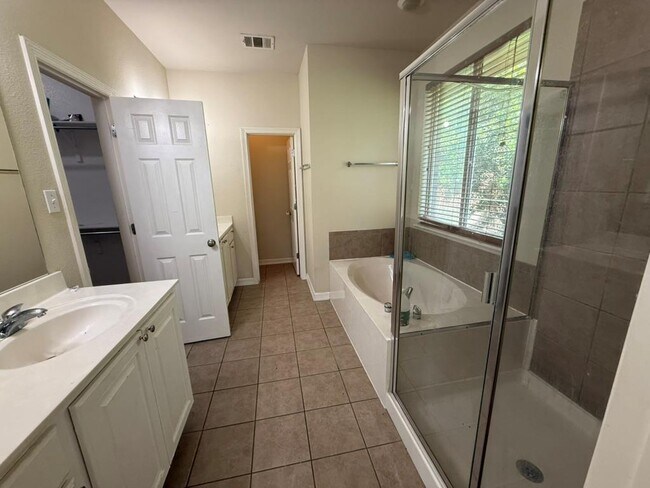 Building Photo - 1706 Gypsum Ct